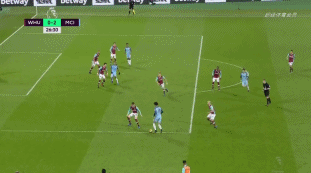 球报：特林康与葡萄牙体育续约谈判遇阻，经济要求成主要障碍