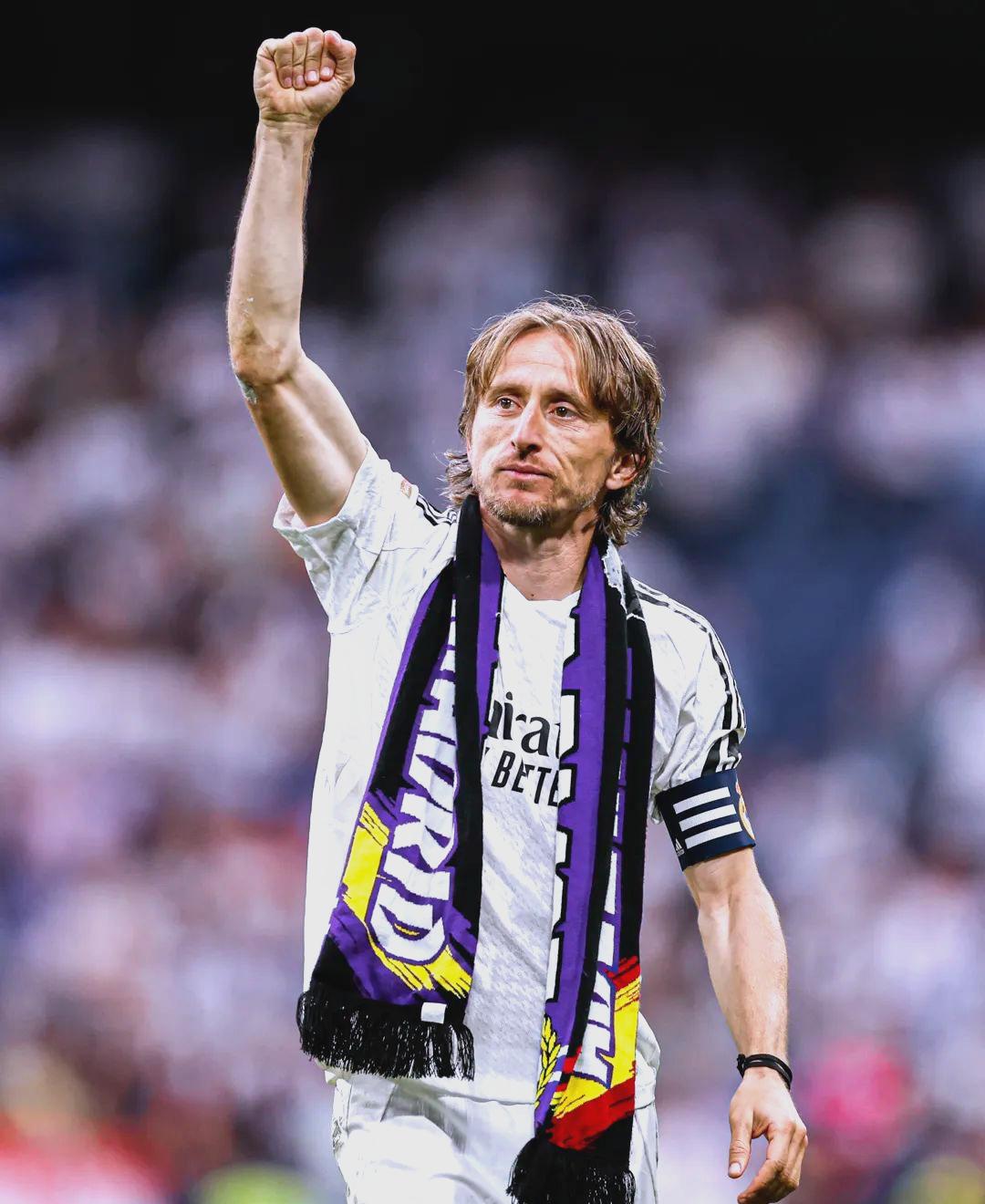 空接之城重聚！保罗更新社媒，晒出与格里芬、小乔丹视频通话