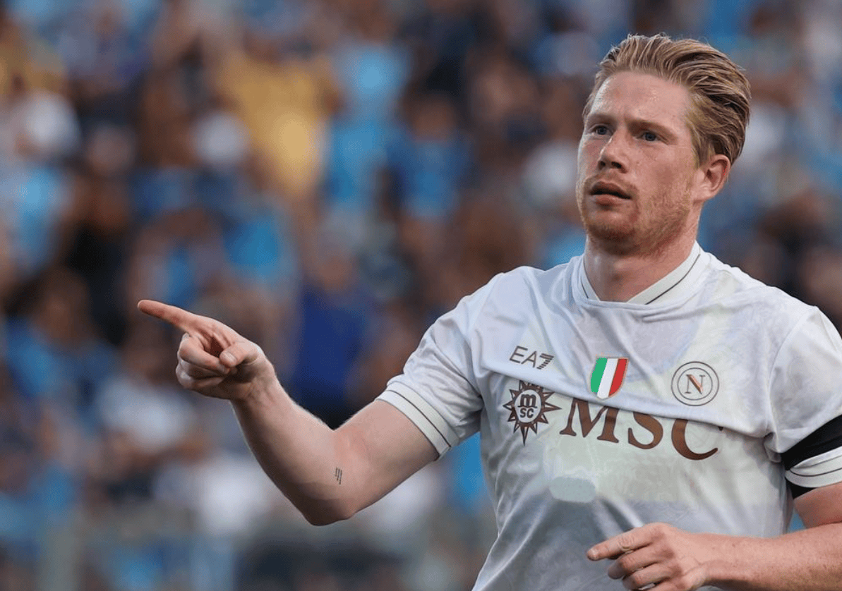 曼联比赛真的太有意思了，虽然这球很丑陋，但你就说进没进吧